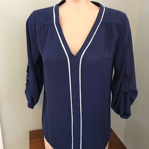Collective Concepts woman’s blouse. Size S. Navy